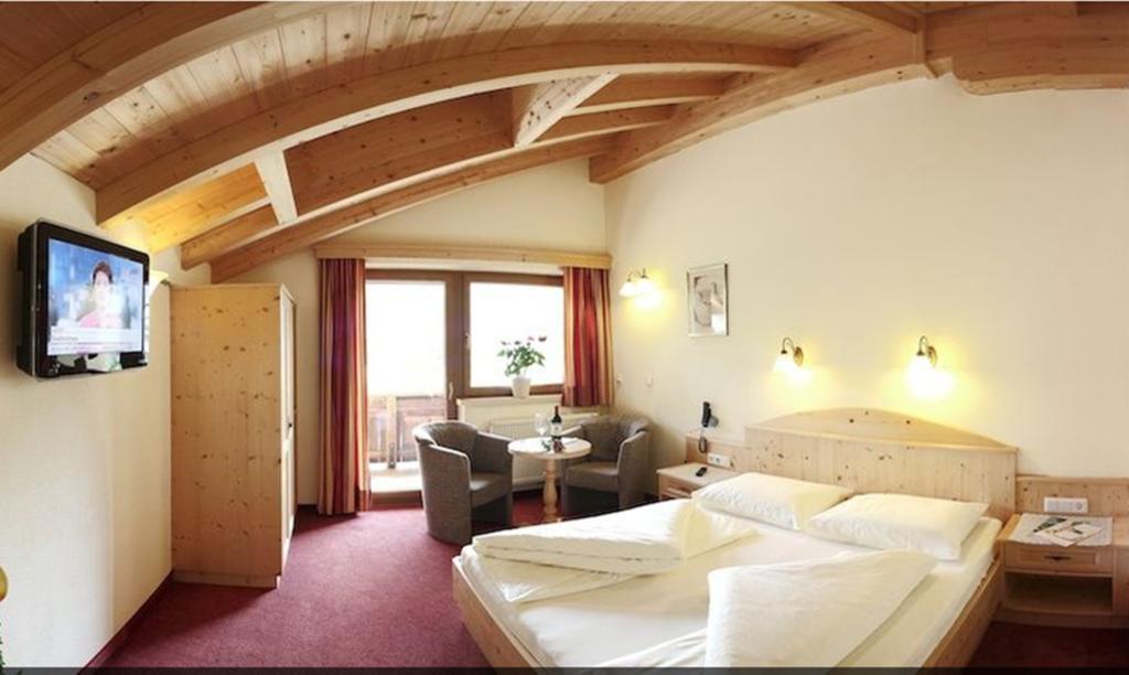 Hotel Garni Klocker คัลเทนบาค ห้อง รูปภาพ